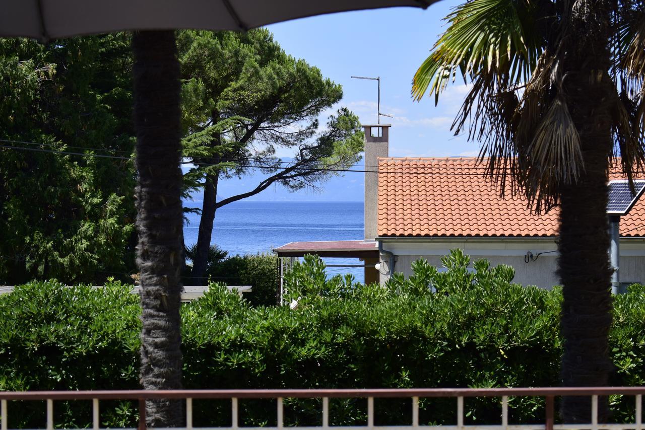 Apartment Faith Malinska Εξωτερικό φωτογραφία