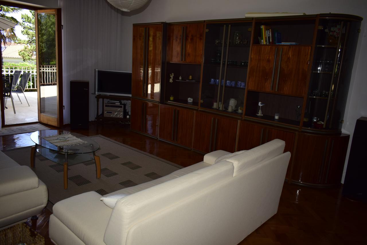 Apartment Faith Malinska Εξωτερικό φωτογραφία