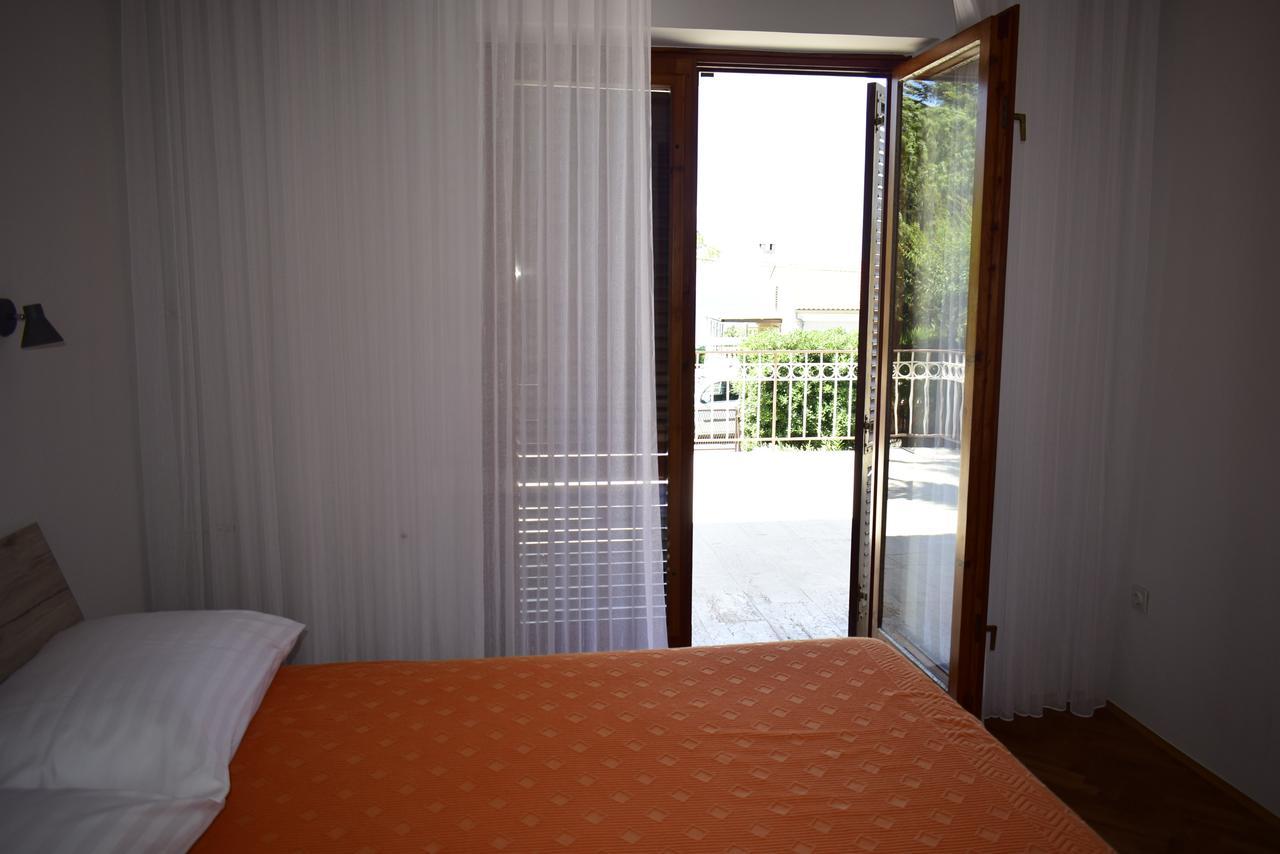 Apartment Faith Malinska Εξωτερικό φωτογραφία